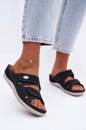 Pantoufles en cuir pour femmes bleu foncé avec fermetures adhésives Inblu OE0001GU