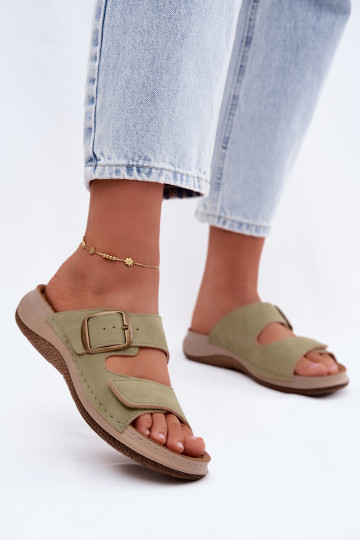 Pantoufles vertes pour femmes avec boucles et fermetures adhésives INBLU LL000006
