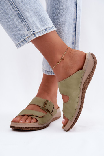 Pantoufles vertes pour femmes avec boucles et fermetures adhésives INBLU LL000006 2