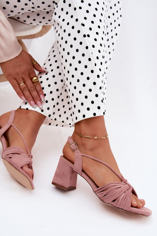 Sandales pour femmes avec brides et talons en rose Taffina