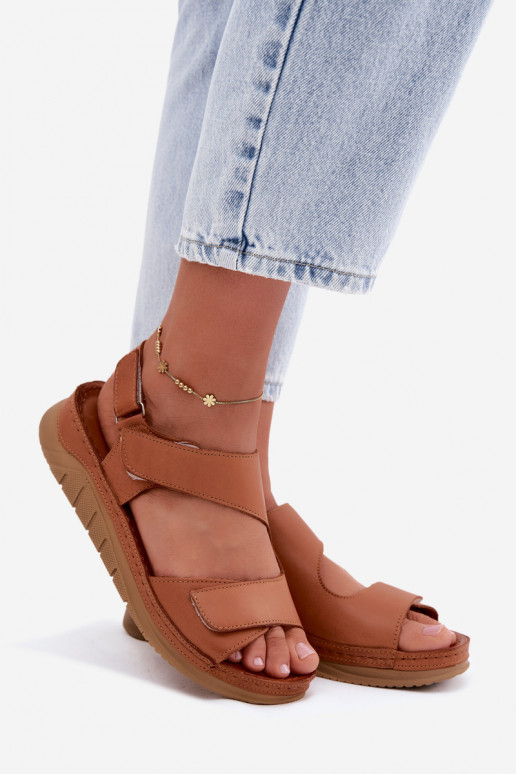 Sandales brunes pour femmes avec plateforme et fermetures adhésives