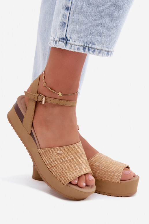 Sandales couleur sable pour femmes avec plateforme