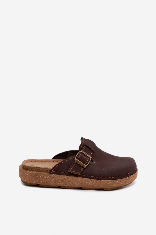 Chaussons avec boucles Inblu, couleur chocolat