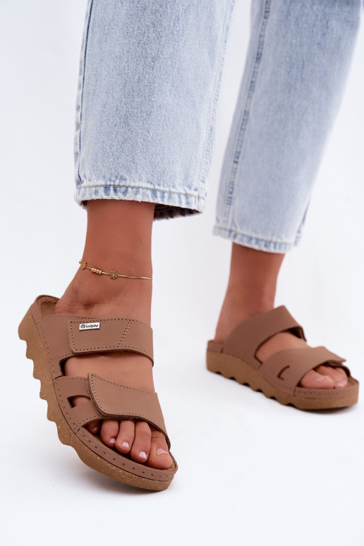 Chaussons en cuir marron avec fermeture adhésive Inblu