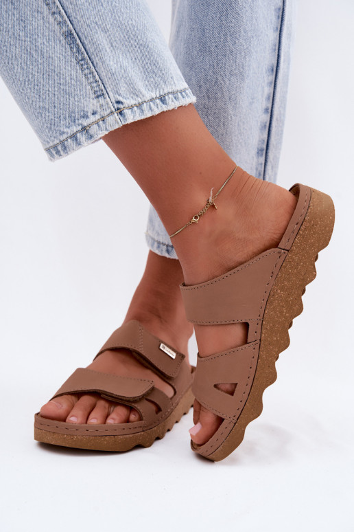 Chaussons en cuir marron avec fermeture adhésive Inblu