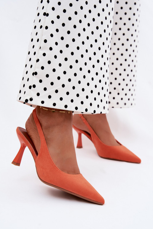 Sandales pour femmes avec talons fins en daim synthétique orange Saria