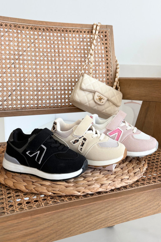 Baskets pour enfants beiges avec fermetures Velcro Galisse