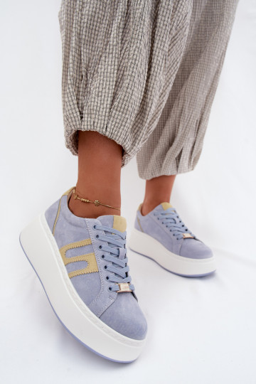 Chaussures modèle baskets Féminin avec une plateforme daim natureloÀa couleur bleue Salima