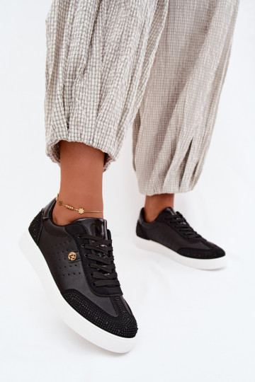 Chaussures modèle baskets Féminin Avec décoration couleur noire Soothe