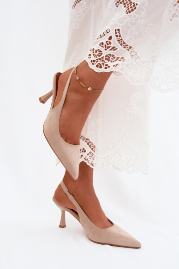Sandales pour femmes avec des talons finsImitacji en daimu beige Saria