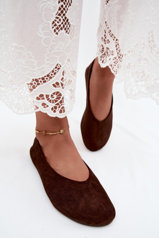 Ballerines en daim synthétique couleur chocolat Camdena