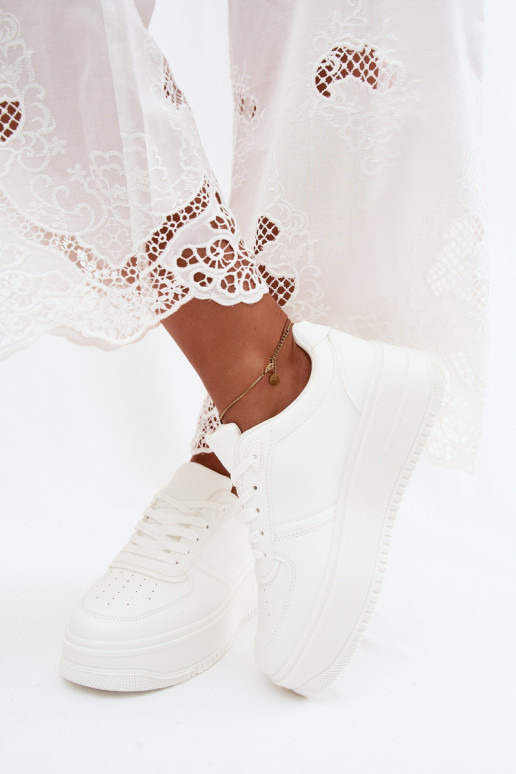 Baskets blanches pour femmes avec plateforme en cuir synthétique Crosbella