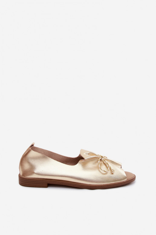 Sandales dorées pour femmes avec lacets décoratifs et finition brillante en simili cuir Coltrania