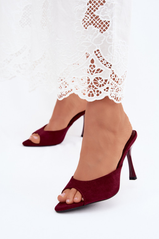 Claquettes avec talons fins en daim synthétique bordeaux Cherryssa