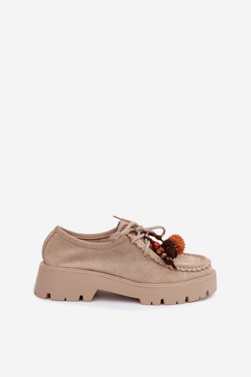 Chaussures avec de beaux détails en daim synthétique sable Melonia