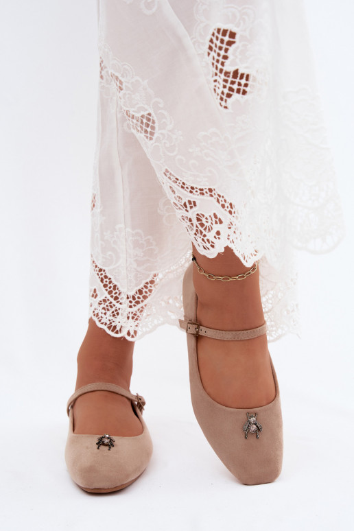 Ballerines femmes avec brides et boucles en couleur sable en daim synthétique Pinea