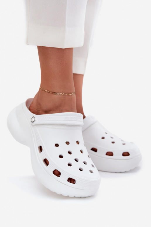 Chaussons pour femmes avec semelles chunky tendance Big Star RR274A119 blanches