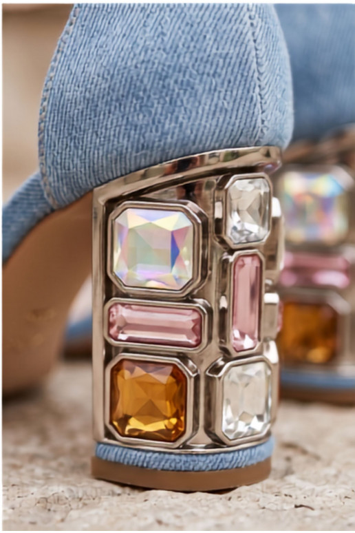 Sandales à talons hauts pour femmes avec des clous scintillants en denim Cloudie