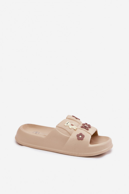 Chaussons légers couleur sable avec boucles Redienna