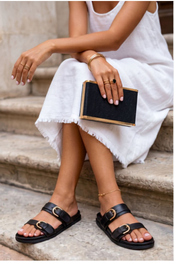 Sandales femme avec des brides et une boucle dorée en noir Coralisse