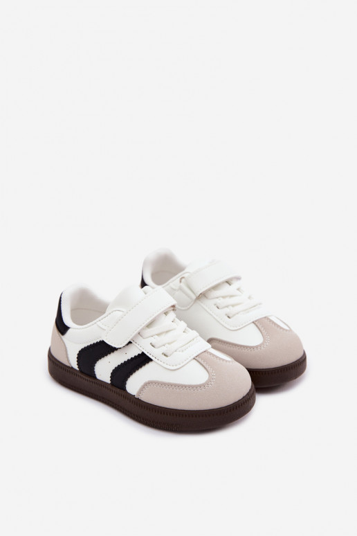 Baskets pour enfants avec fermetures Velcro en cuir synthétique couleur blanche Ronja