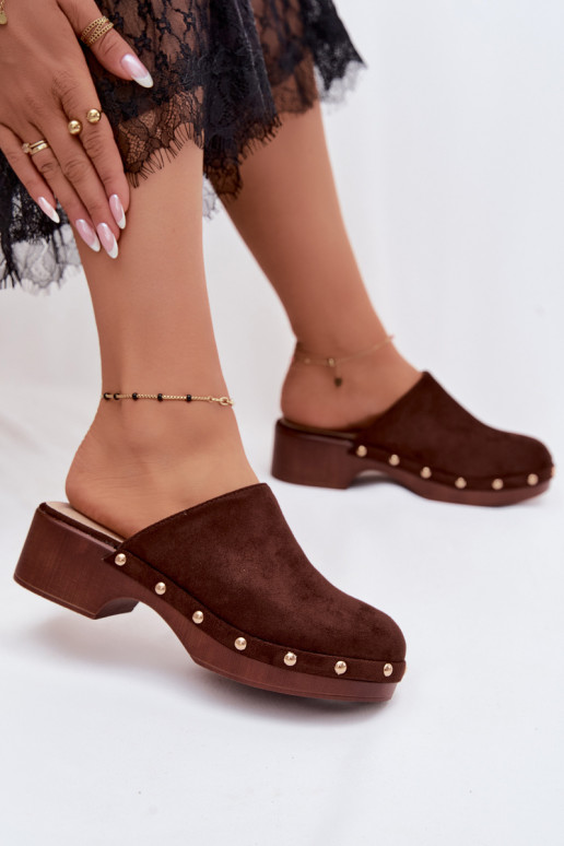 Sabots pour femmes en daim synthétique doré avec clous Cherryelle