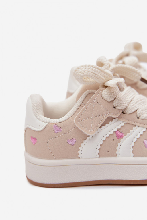 Baskets pour enfants avec des cœurs couleur sable Embla