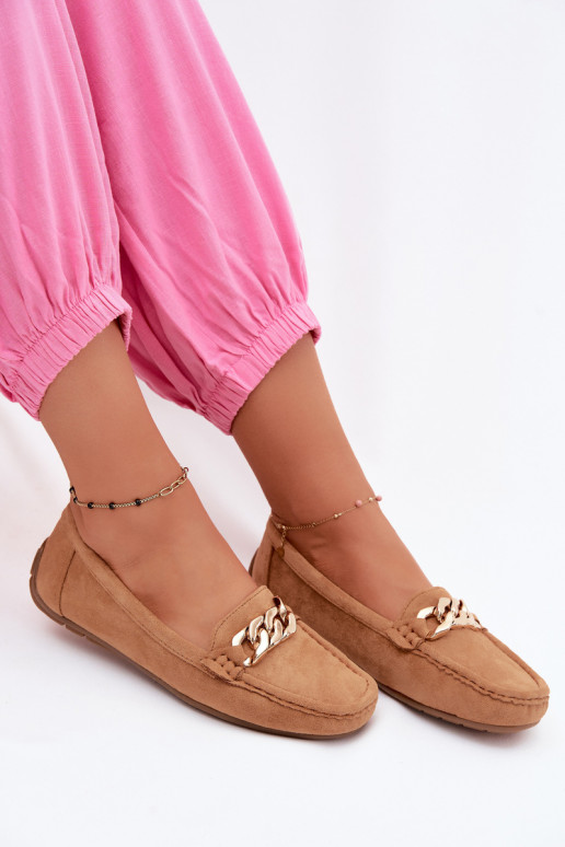 Mocassins dorés pour femmes avec chaîne en daim synthétique couleur marron Amaretto