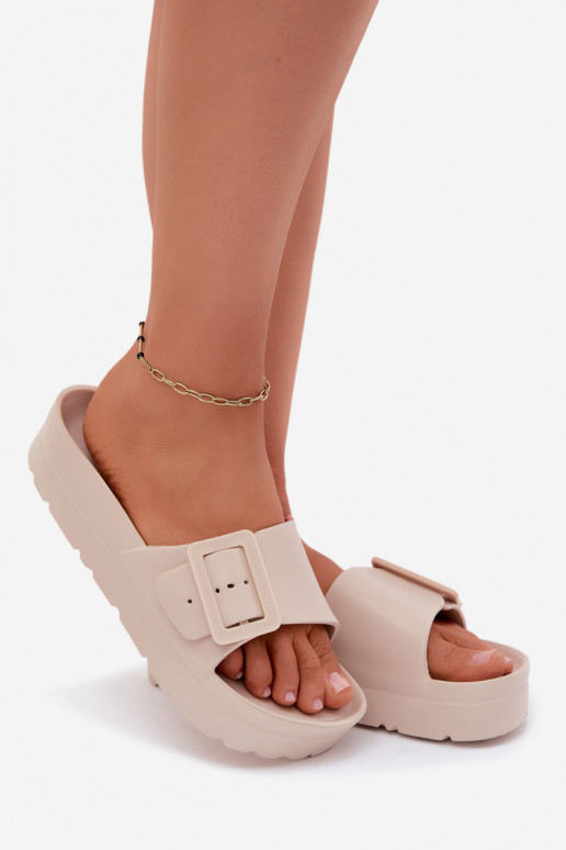 Chaussons beiges pour femmes avec plateforme et boucles Caramel
