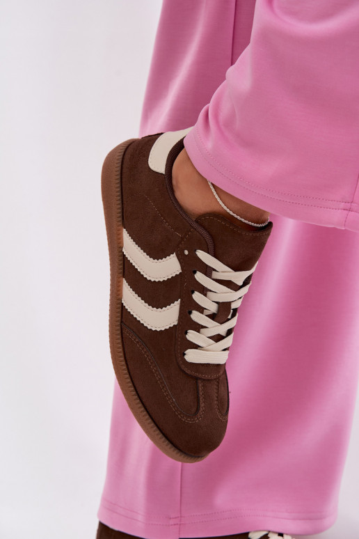 Baskets chocolat pour femmes en daim synthétique Jesavella
