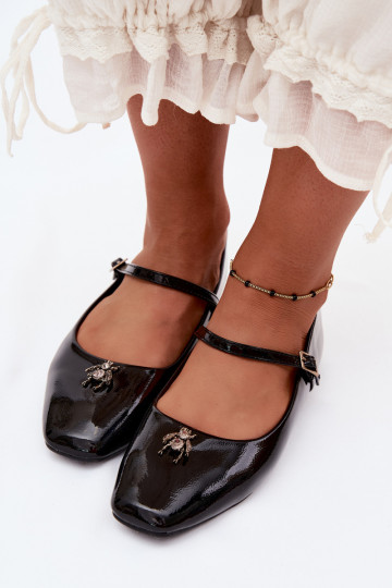 Ballerines noires en vernis avec brides et boucle en simili cuir Pinea