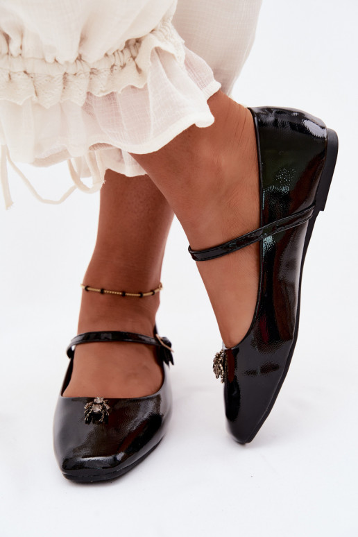 Ballerines noires en vernis avec brides et boucle en simili cuir Pinea