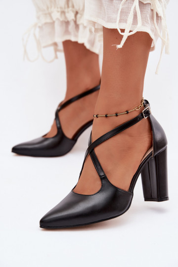 Chaussures noires à talons et brides Zazoo 1053 2