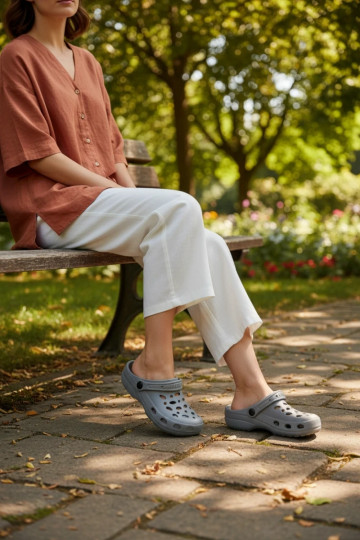 Sabots légers gris pour femmes Parker 2