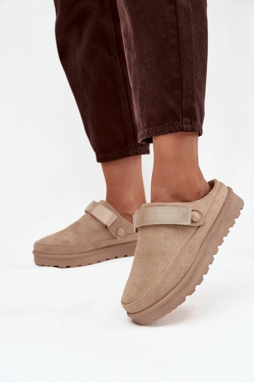 Chaussons chauds pour femmes avec fourrure à l'intérieur sur plateforme couleur sable Azida