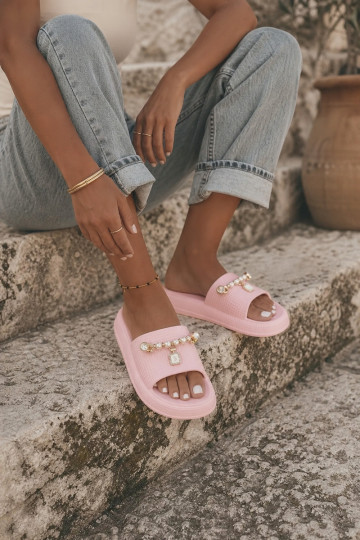 Chaussons pour femmes roses légers avec ornements Rosehip