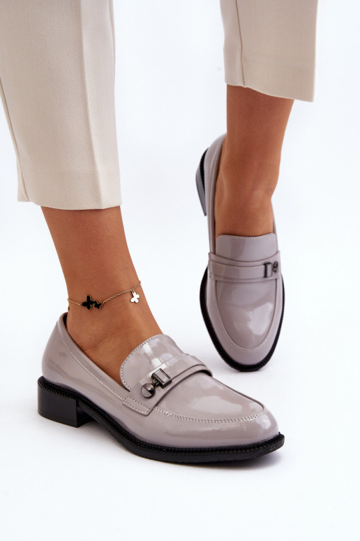 Mocassins vernis pour femmes en gris Nerilaja