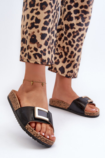 Chaussons pour femmes avec plateforme et ornements en noir Elleriome 2