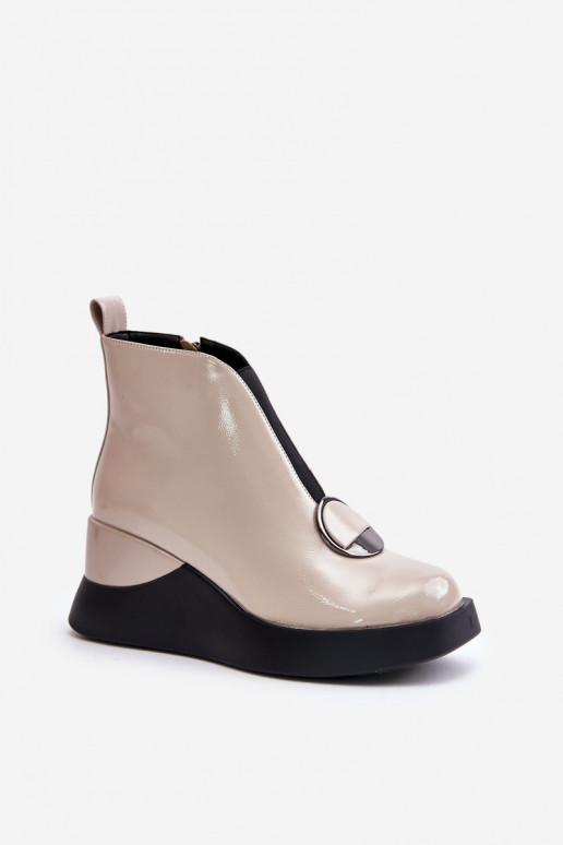 Bottines couleur sable avec plateforme et effet verni D&A MR880-136