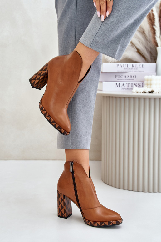 Bottines en cuir marron avec talons Laura Messi 2836