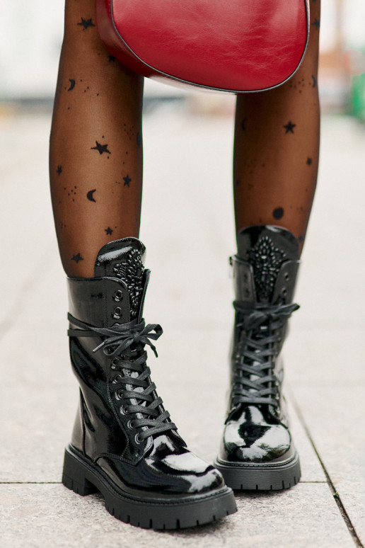 Bottines de travail noires avec ornements et effet verni Kelilea