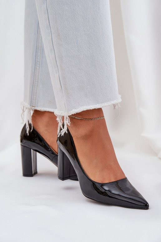 Chaussures noires avec effet verni sur le bloc Kilanne