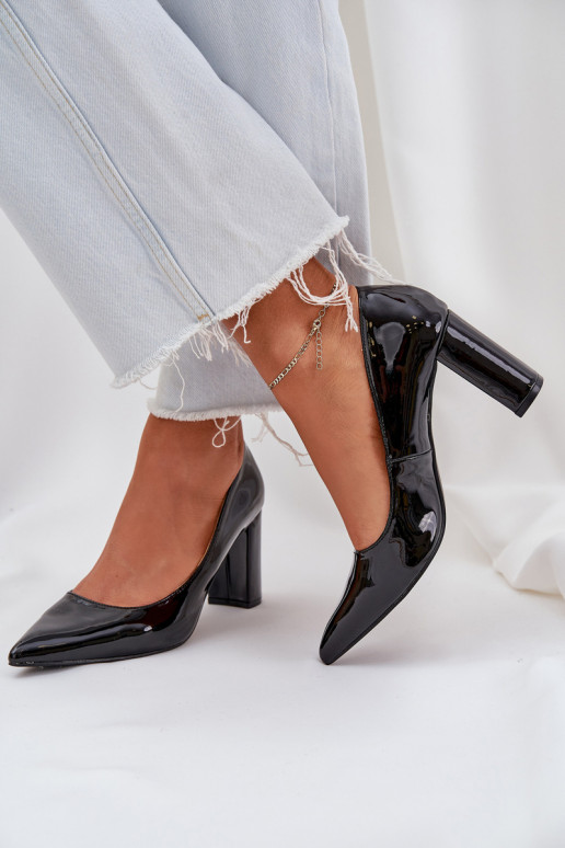 Chaussures noires avec effet verni sur le bloc Kilanne