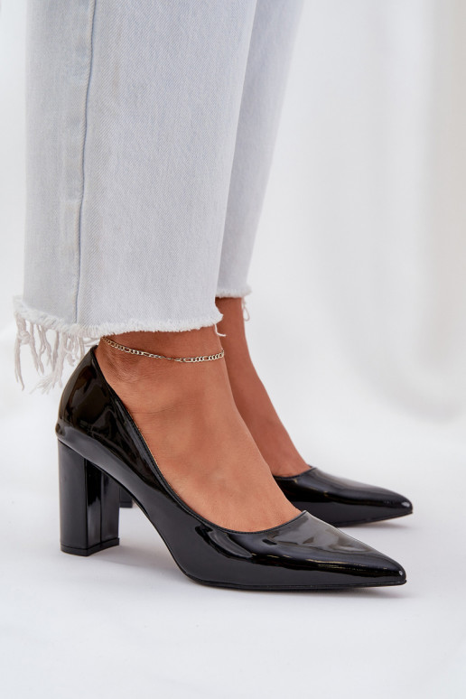 Chaussures noires avec effet verni sur le bloc Kilanne
