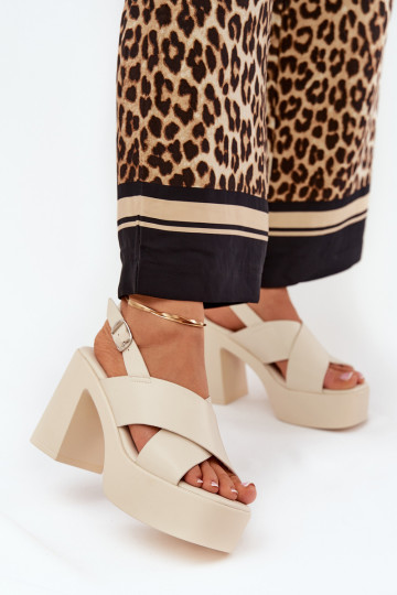 Sandales à talons hauts pour femmes sur plateforme en cuir synthétique ivoire Annavin 2