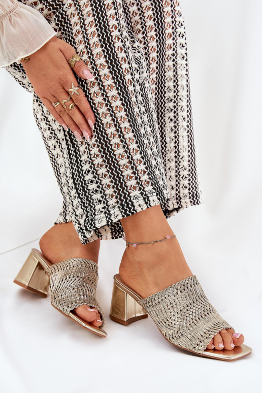 Chaussons pour femmes avec tressage et talons en or Ciariloria