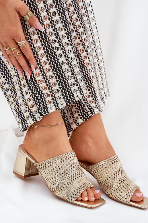 Chaussons pour femmes avec tressage et talons en or Ciariloria