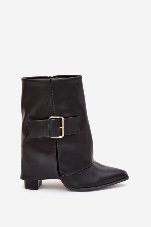Bottines isolées avec talons et boucle dorée en noir Ylenara