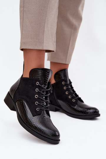 Bottines pour femmes noires avec effet verni et ornements Vinceza 16477 2