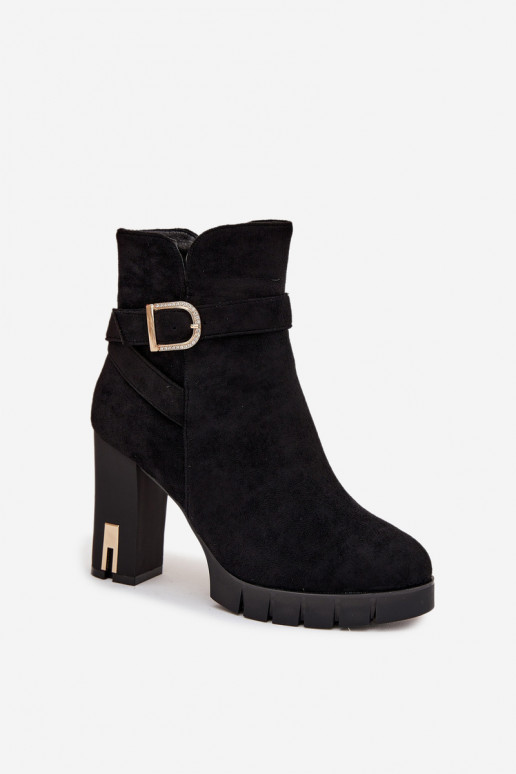 Bottines pour femmes chaudes avec boucles, noires Nolivira